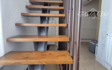 Predané- Exkluzívne na predaj rodinný dom s krásnou záhradou Sklené