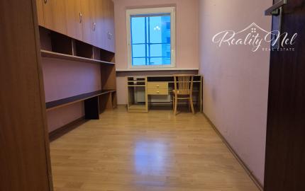 Rezervované- na predaj útulný  3 izbový v Martine v Priekope s výhľadom na Maguru