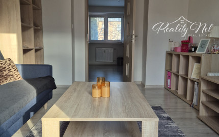 Exkluzívne na predaj 2 izbový byt v Martine, tehlová bytovka, balkón