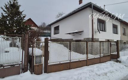 Exkluzívne na predaj romantický domček v Turčianskych Kľačanoch