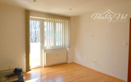 REZERVOVANÉ-Exkluzívne na predaj príjemný 1 izbový byt na Podháji  v Martine