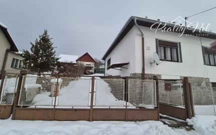 Exkluzívne na predaj romantický domček v Turčianskych Kľačanoch