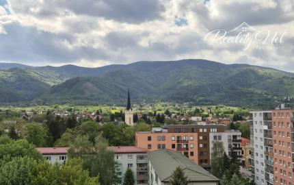 REZERVOVANÉ-Exkluzívne na predaj 3 izbový byt vo Vrútkach