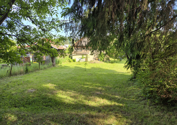 Predané- Exkluzívne na predaj rodinný dom s krásnou záhradou Sklené