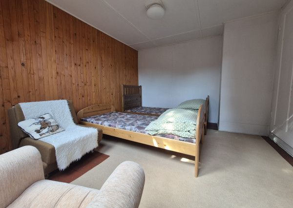 Predané- Exkluzívne na predaj rodinný dom s krásnou záhradou Sklené