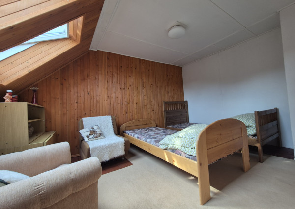 Predané- Exkluzívne na predaj rodinný dom s krásnou záhradou Sklené