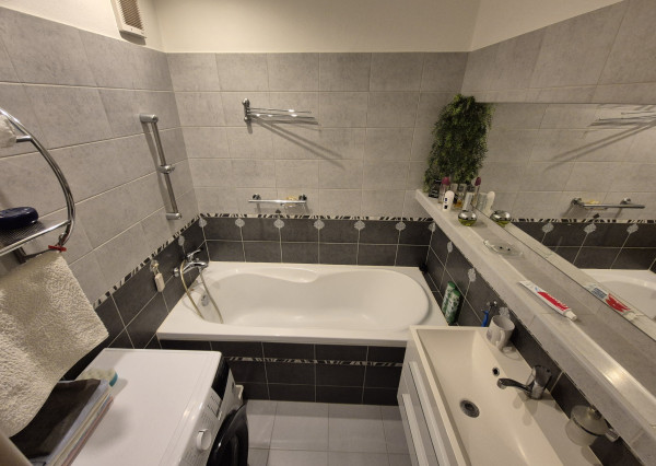 Exkluzívne na predaj 3 izbový byt Martin - Košúty 2