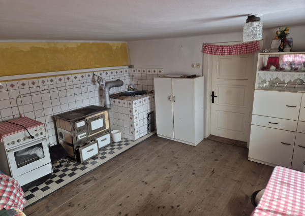 Exkluzívne na predaj romantický domček v Turčianskych Kľačanoch