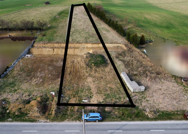 Predaj slnečného pozemku na začiatku obce Turčianske Jaseno