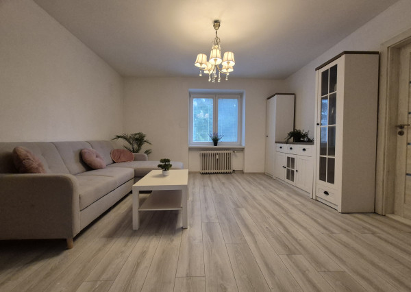 PREDANÉ-Exkluzívne na predaj krásny 3 izbový byt v centre Martina Štúrovo námestie