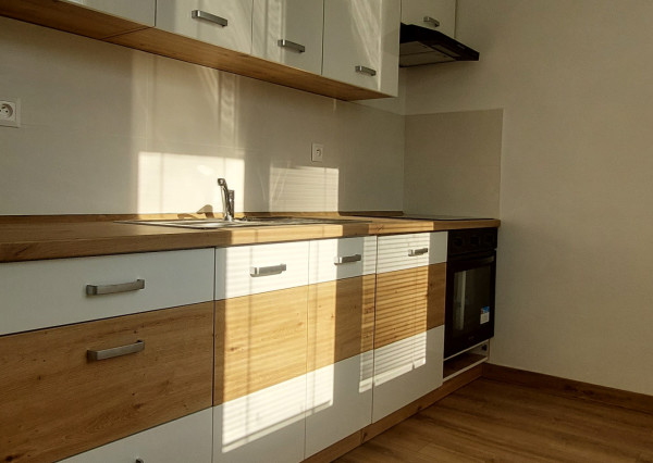 2- izbový byt na prenájom  s veľkým balkónom na prenájom Martin - Sever