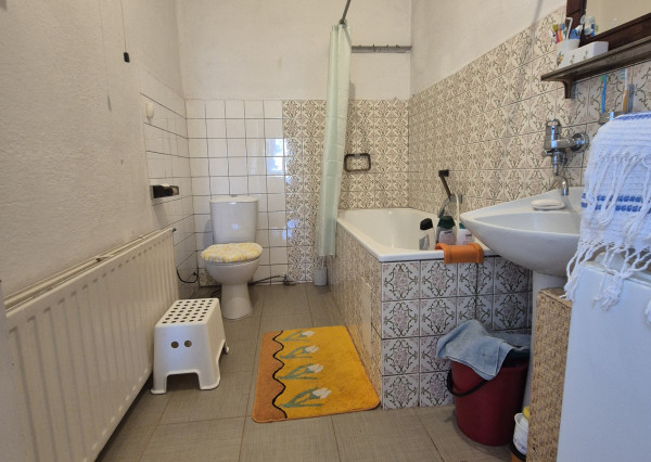 Predané- Exkluzívne na predaj rodinný dom s krásnou záhradou Sklené