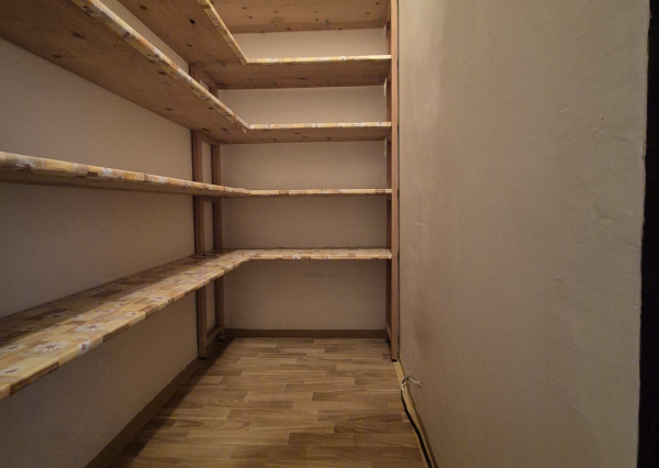 Rezervované- na predaj útulný  3 izbový v Martine v Priekope s výhľadom na Maguru