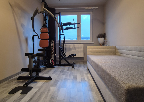 Exkluzívne na predaj 3 izbový byt Martin - Košúty 2