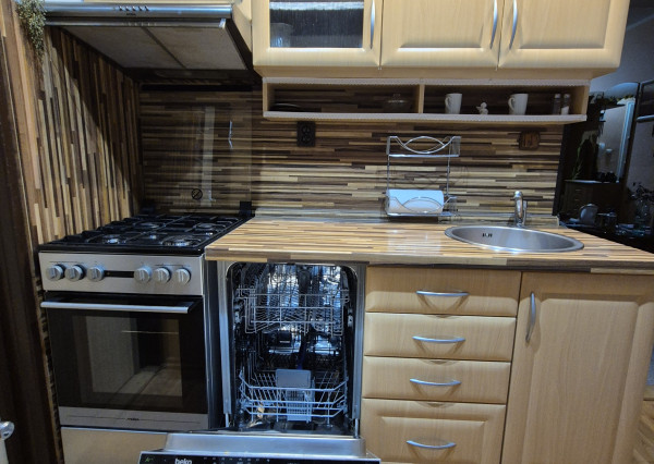 Exkluzívne na predaj 3 izbový byt Martin - Košúty 2