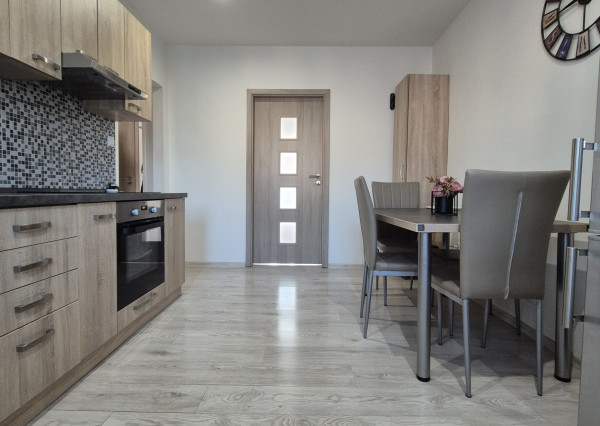 Exkluzívne na predaj 2 izbový byt v Martine, tehlová bytovka, balkón