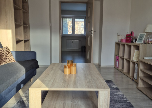 Exkluzívne na predaj 2 izbový byt v Martine, tehlová bytovka, balkón