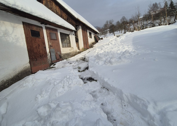Exkluzívne na predaj romantický domček v Turčianskych Kľačanoch