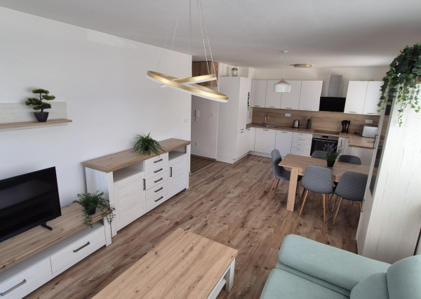 Exkluzívne na predaj 2 izbový byt v tehlovej bezbariérovej novostavbe Martin - Priekopa