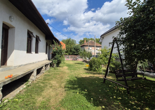 Exkluzívne na predaj 3 izbový rodinný dom s možnosťou prerobiť na 4 izbový v Martine -Priekope