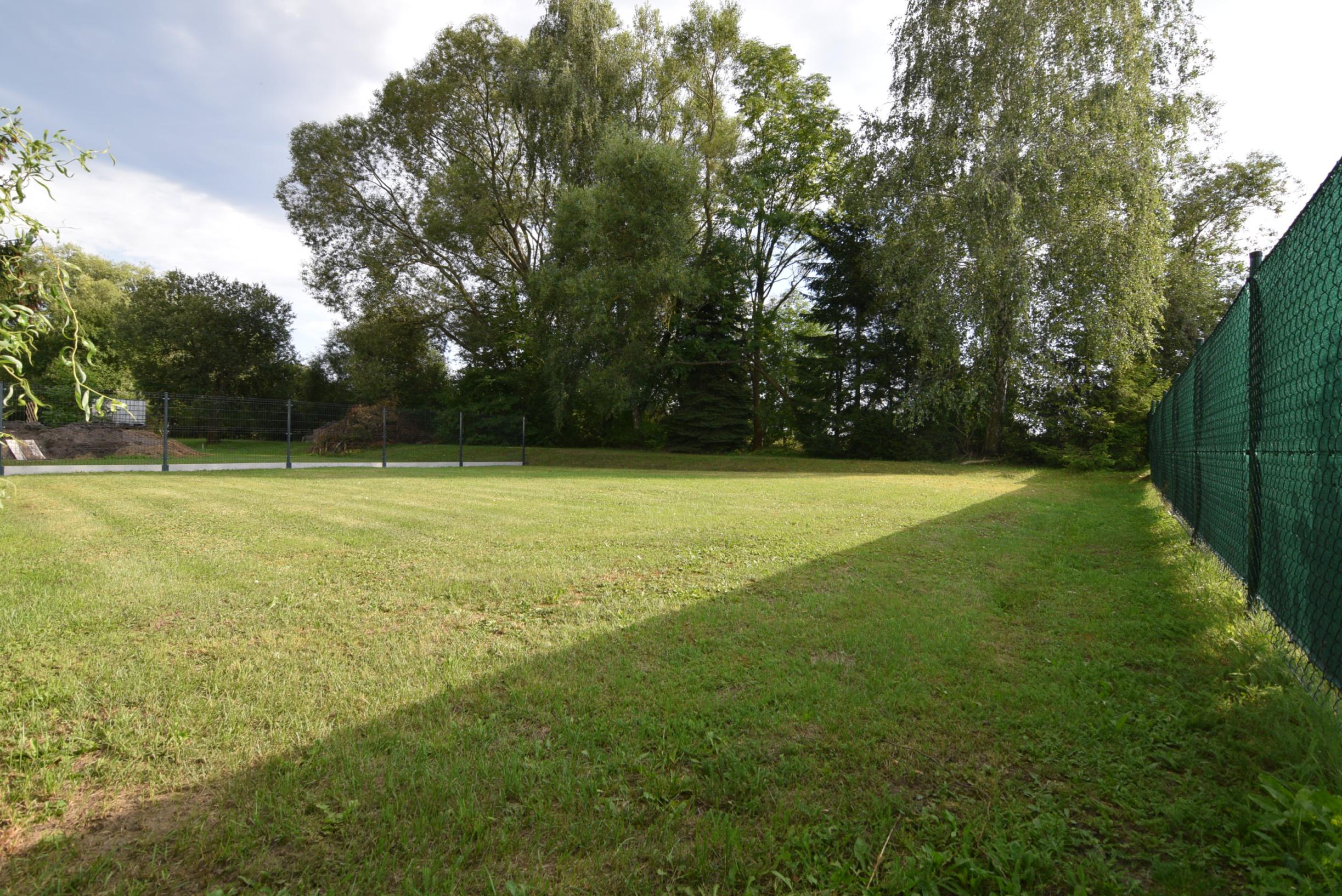 Úžasný stavebný pozemok v Príbovciach, možnosť výmeny za byt.