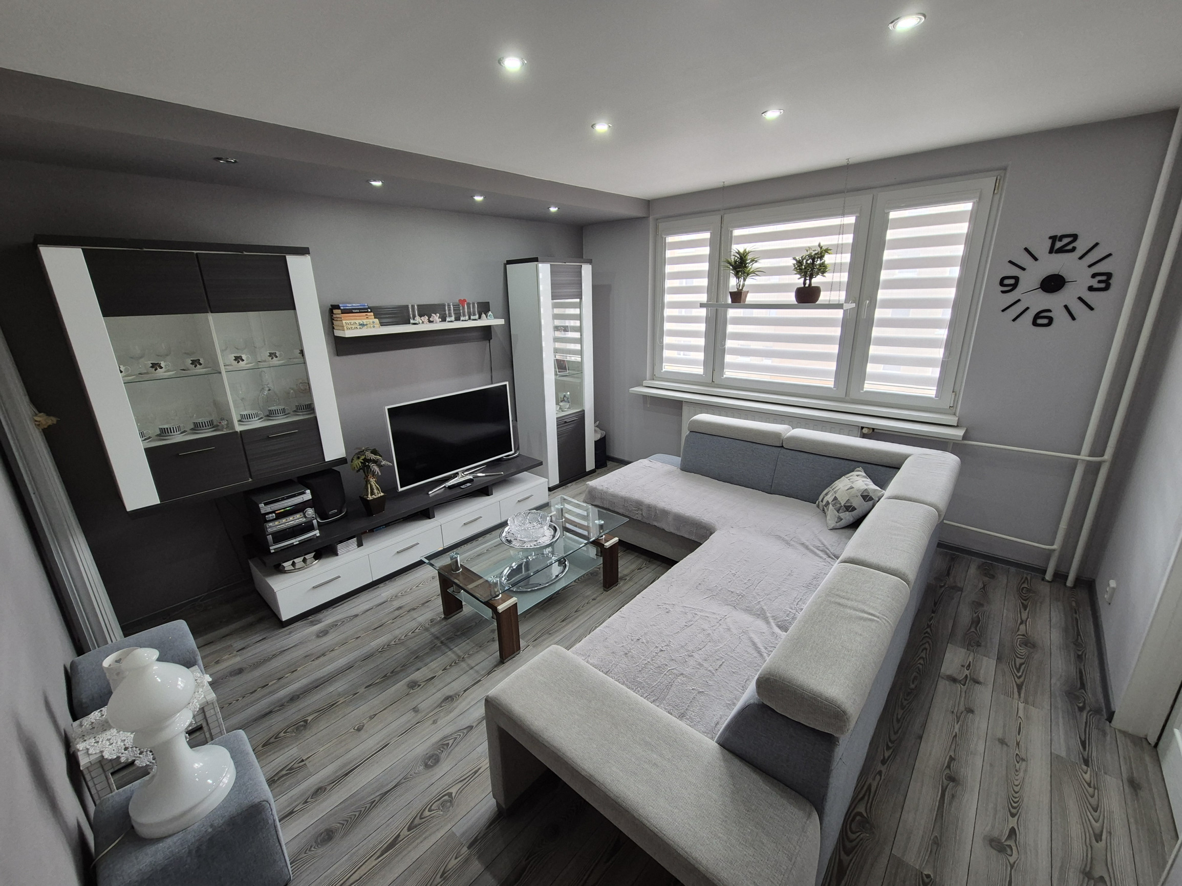 Exkluzívne na predaj 3 izbový byt Martin - Košúty 2