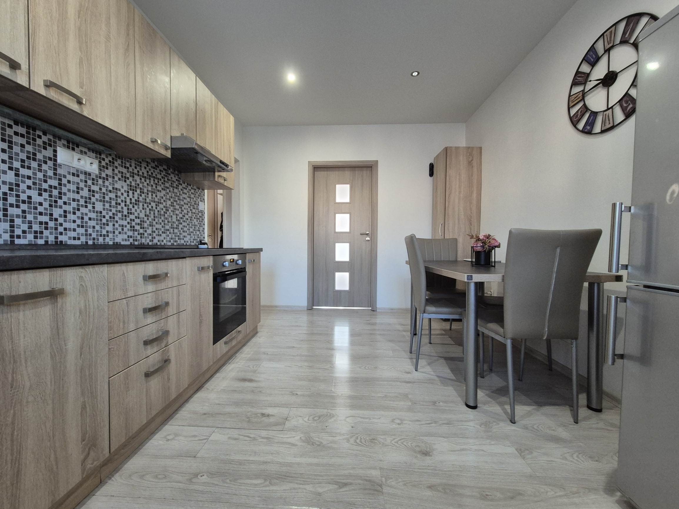 Exkluzívne na predaj 2 izbový byt v Martine, tehlová bytovka, balkón