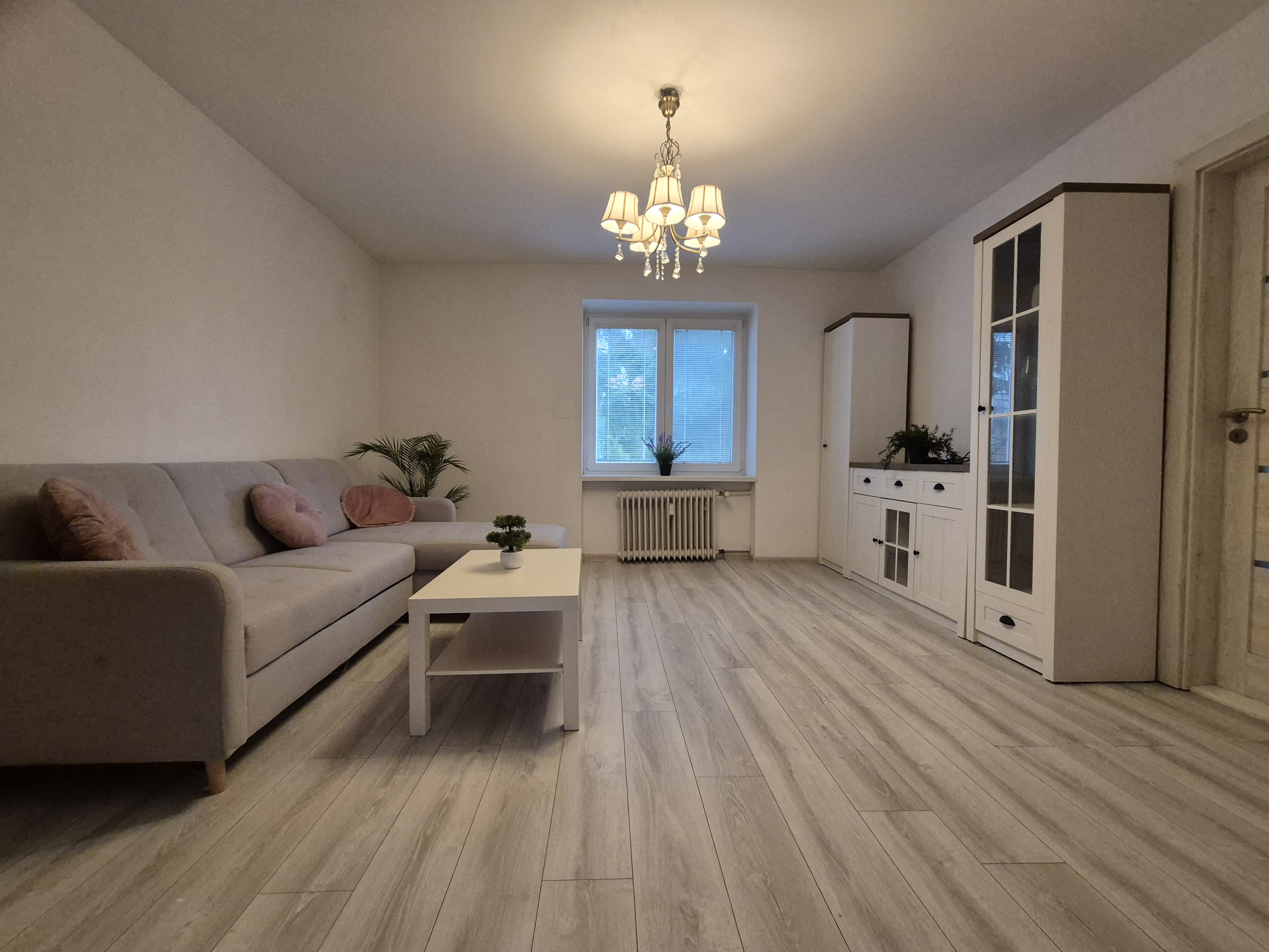 PREDANÉ-Exkluzívne na predaj krásny 3 izbový byt v centre Martina Štúrovo námestie